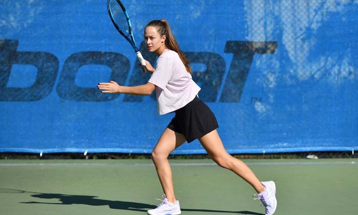 Zeynep Sönmez Bantboru desteğiyle Bulgaristan’da şampiyon