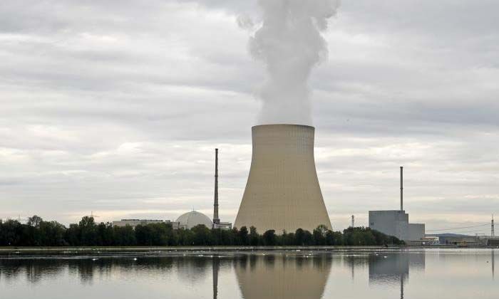 Almanya’daki nükleer santraller 2023 Nisan’a kadar çalışacak