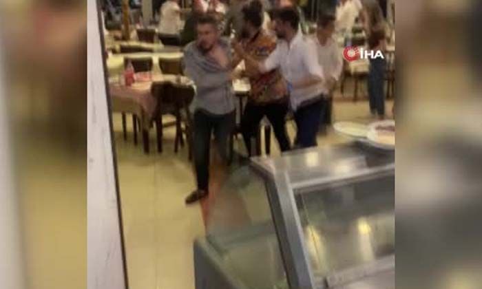 ‘İstek şarkı’ kavgasında müşterinin kafasında sandalye kırıp meydan dayağı attılar