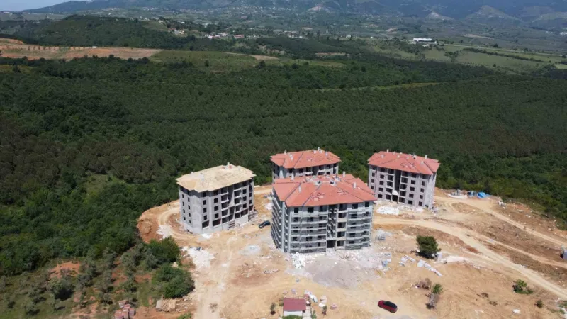 Bursa’da yeni TOKİ projesinde bloklar yükseliyor