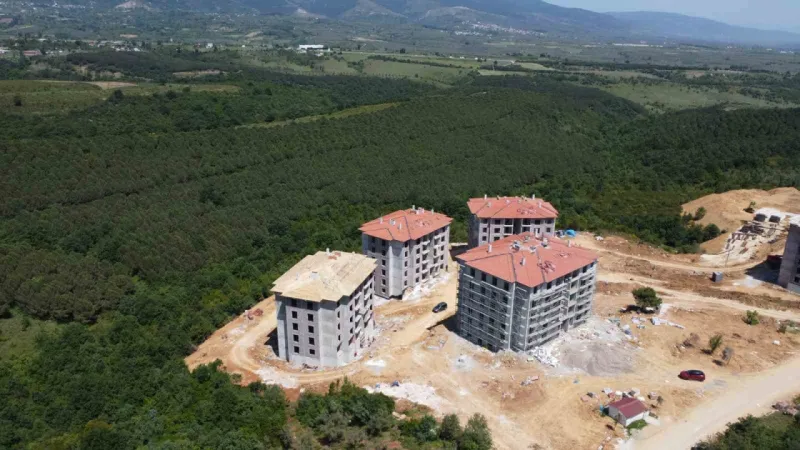 Bursa’da yeni TOKİ projesinde bloklar yükseliyor