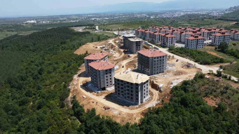 Bursa’da yeni TOKİ projesinde bloklar yükseliyor