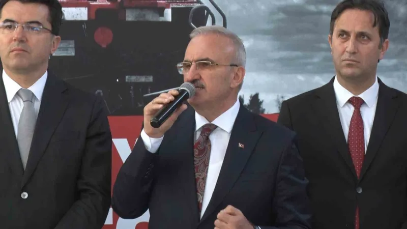 Afganistan’a yardım malzemesi taşıyacak ‘İyilik Treni’nin 20’incisi Ankara’dan hareket etti