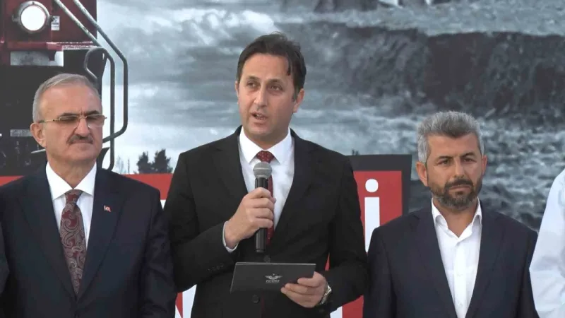 Afganistan’a yardım malzemesi taşıyacak ‘İyilik Treni’nin 20’incisi Ankara’dan hareket etti