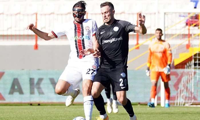 Ümraniyespor: 1 – Fatih Karagümrük: 3