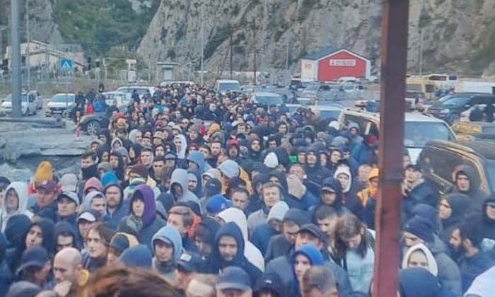 Letonya seferberlikten kaçan Ruslara sığınma vermeyecek