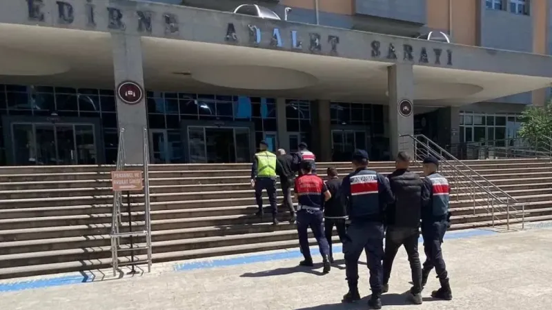 Edirne’de sınır hattında DEAŞ, PKK ve FETÖ şüphelileri yakalandı