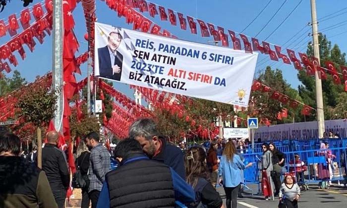 Cumhurbaşkanı Erdoğan’ın maşallah dediği pankart