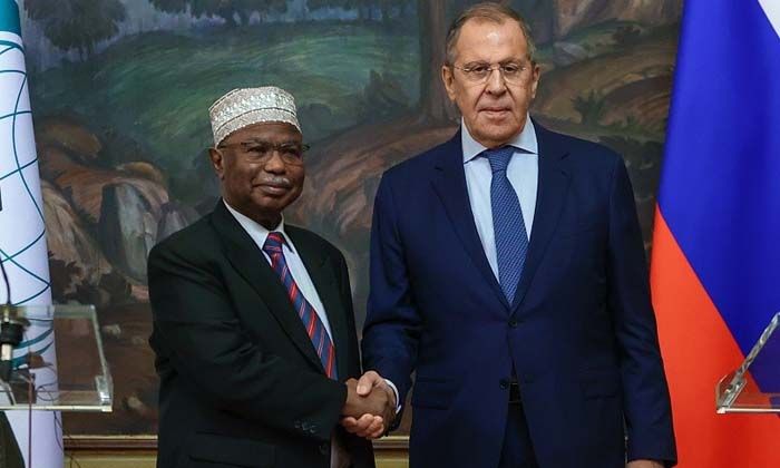 Lavrov: Ukrayna’da kirli bomba yapacak teknolojiye sahip kurumlar var