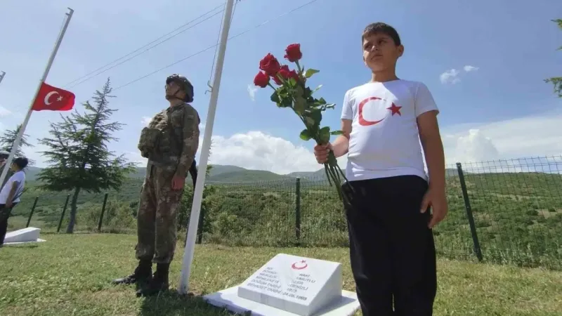 Bingöl’de 31 yıl önce şehit edilen 33 er anıldı