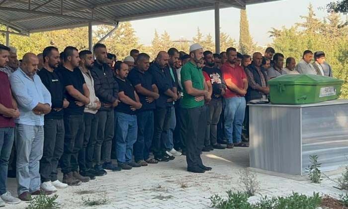 Hatayspor maçına giderken, kaza yapan sürücü ve yeğeni toprağa verildi