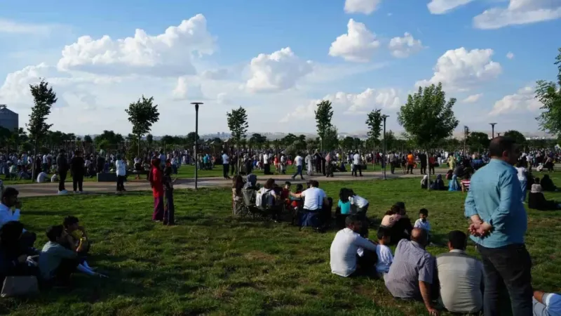 SOLOTÜRK gösterisi nefesleri kesti