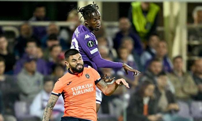 Başakşehir, ilk mağlubiyetini Fiorentina karşısında aldı