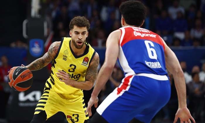 A.Efes: 79 – Fenerbahçe Beko: 88