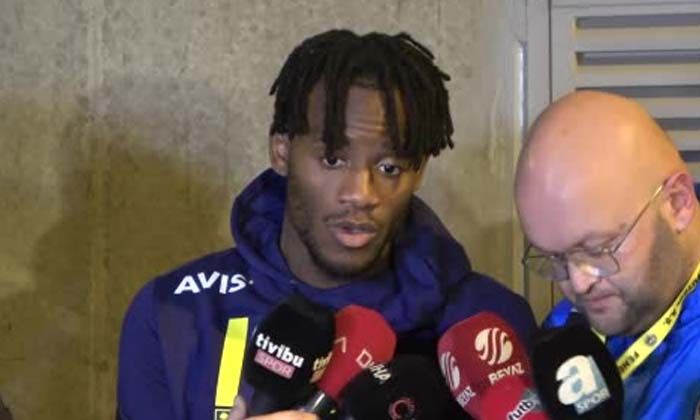 Michy Batshuayi: Jorge Jesus’u bir polis olarak görüyorum