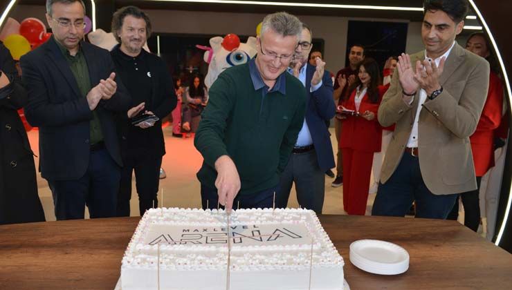 Bayram coşkusu Max Level Arena’nın açılışıyla katlandı