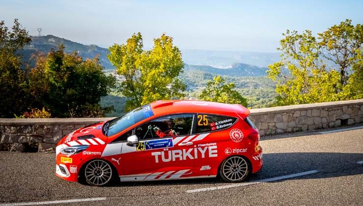 Olimpiyatlarda Türkkan-Erdener’den gümüş madalya