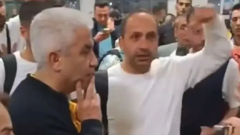 AJet uçağı Gaziantep yerine Adana’ya inince yolcular tepki gösterdi