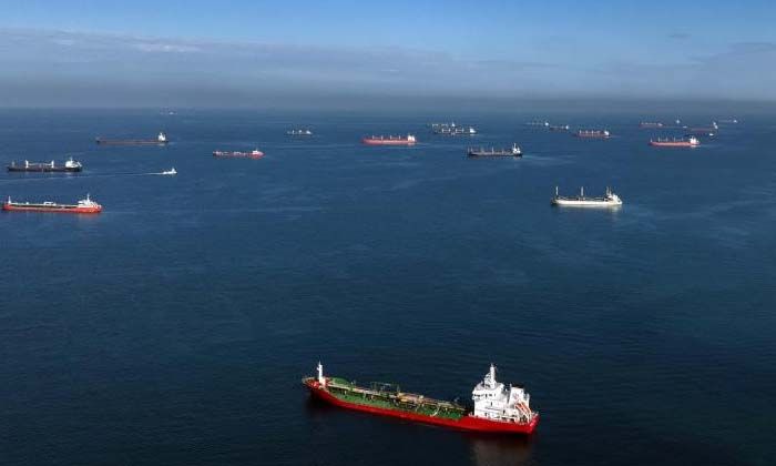 Tahıl koridoru için gelen gemiler İstanbul çevresinde bekliyor