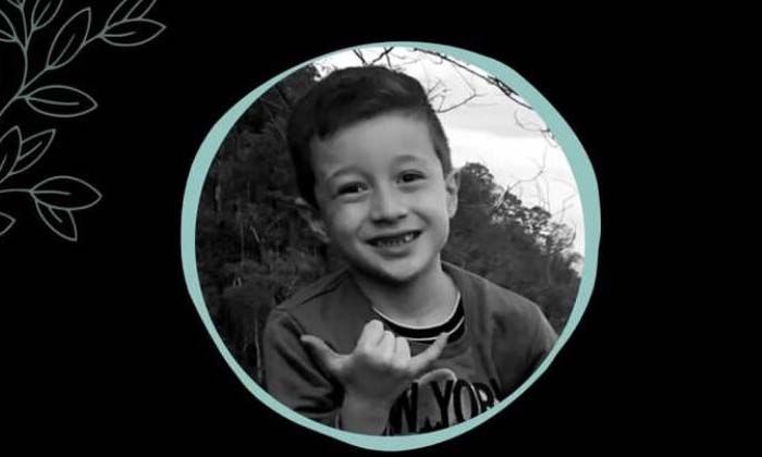 Akrep sokan çocuk 7 kez kalp krizi geçirerek hayatını kaybetti