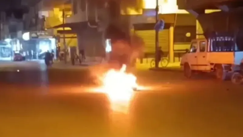 Adana’da molotofkokteyli ve EYP’li eylem yapan 15 PKK’lı tutuklandı Adana’da molotofkokteyli ve EYP’li eylem yapan 15 PKK’lı tutuklandı