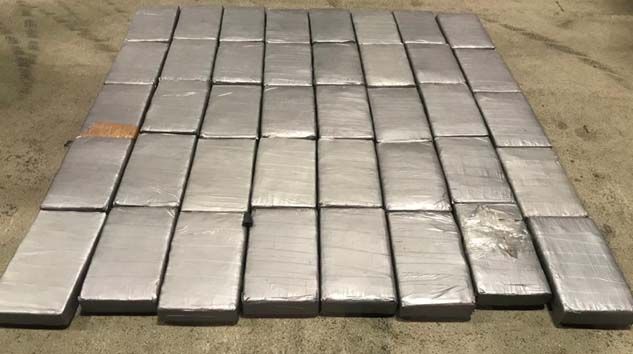 Mersin Limanı’ndaki bir gemide 47 kilo 800 gram kokain ele geçirildi