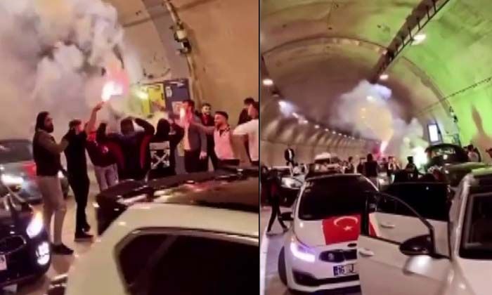 Üsküdar’da asker eğlencesi için tüneli kapattılar