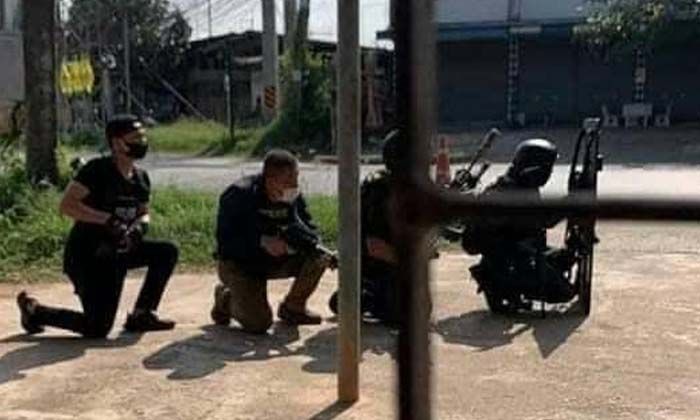 Kamboçyalı asker sınırdan izinsiz Tayland’a girdi