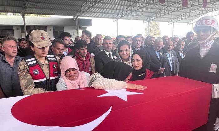 Hataylı şehit Fırat Güner dualarla defnedildi