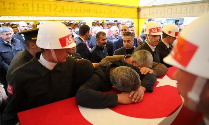 Şehit Mustafa Öztürk son yolculuğuna uğurlandı