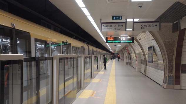 İstanbul’da metro seferlerinin saatleri değişti