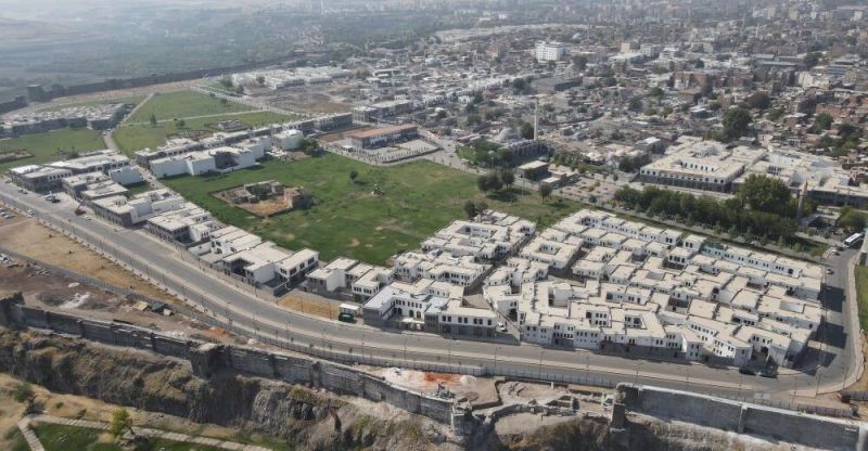 Tarihine, kültürüne yakışır bir Sur’u yeniden inşa edildi