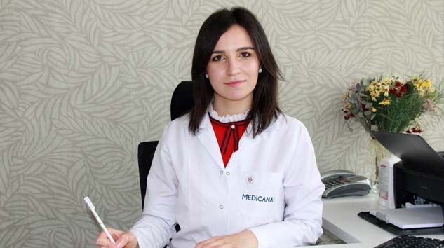 Evde yemek yaparken korona virüse dikkat