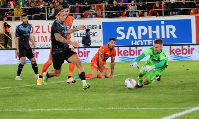 Corendon Alanyaspor: 0 – Adana Demirspor: 0
