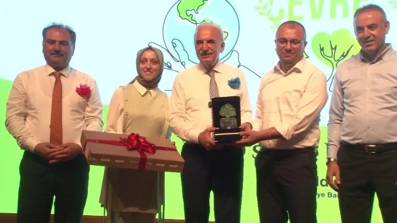 Ümraniye Belediyesi’nden ’Dünya Çevre Günü’ etkinliği Ümraniye Belediyesi’nden ’Dünya Çevre Günü’ etkinliği