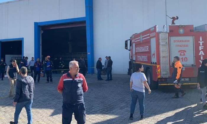 Diyarbakır’da fabrikada meydana gelen patlamada 1 kişi hayatımı kaybetti