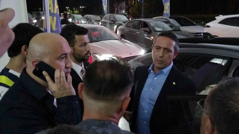 Ali Koç, Antalya’da dernek ve kongre üyeleri ile buluştu Ali Koç, Antalya’da dernek ve kongre üyeleri ile buluştu