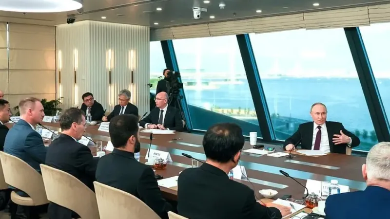 Putin: Hem Mavi Akım hem de Türk Akım’ı koruyoruz