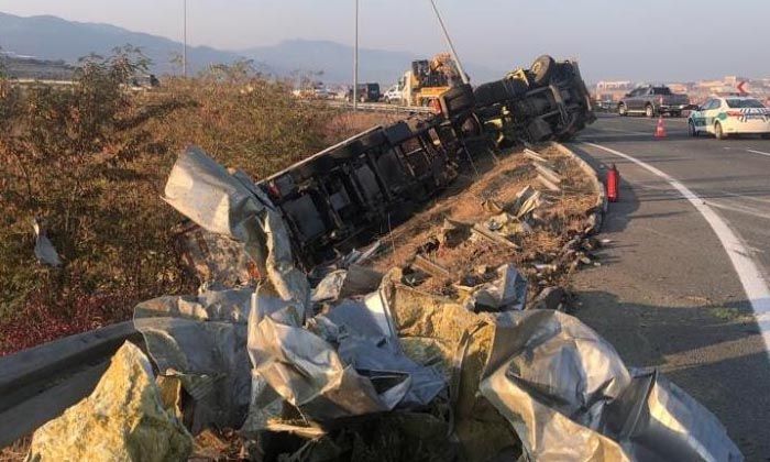 Bursa’da kazada Mehmet Kaydı ve Emre Eker hayatını kaybetti