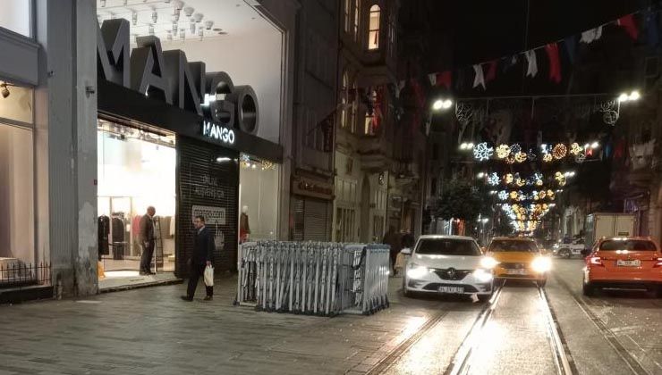 Patlamadan dolayı kapatılan Taksim Meydanı ve İstiklal Caddesi yaya ve araç trafiğine açıldı
