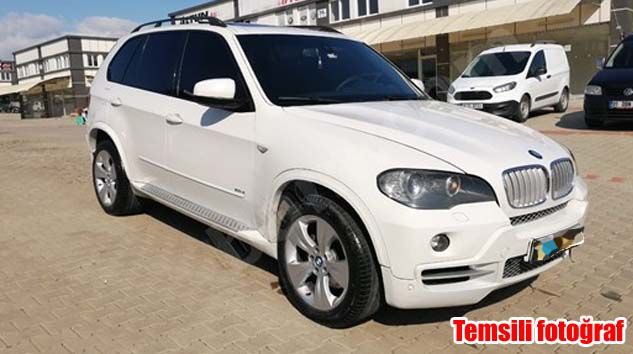 İcradan satılık 2008 model Bmw X5