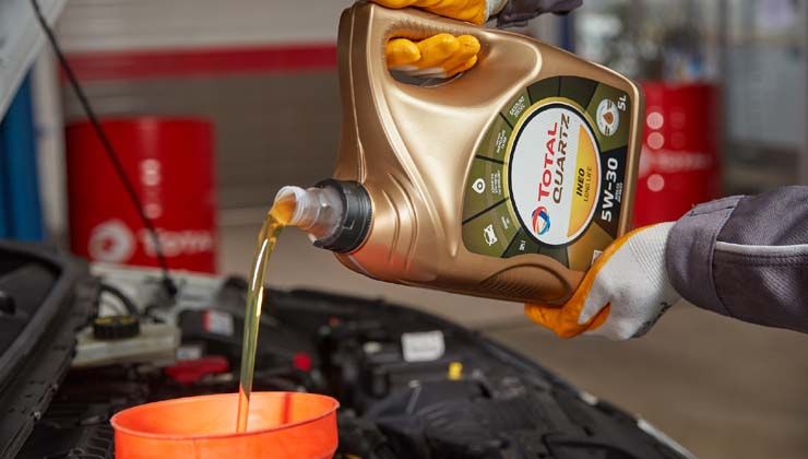 Periyodik araç bakımı hem güvenli sürüş hem de tasarruf sağlıyor