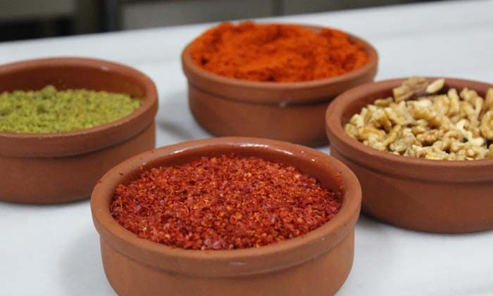 Baharat ve kuru yemişlerde zehir saçan madde kansere davetiye çıkarıyor