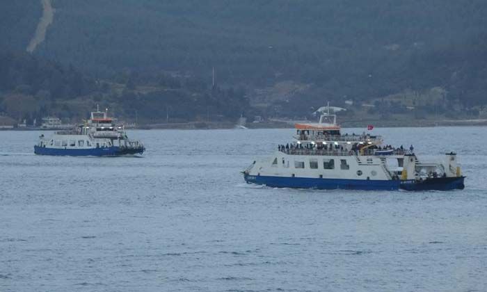 Gökçeada ve Bozcaada’ya yarınki feribot seferleri iptal edildi