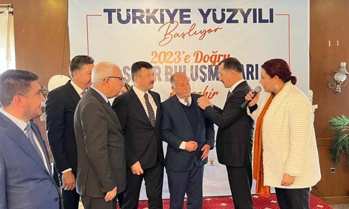CHP, İYİ Parti ve Yeniden Refah’tan AK Parti’ye katılım