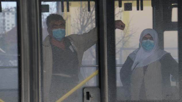 Umreden dönen 362 kişi Konya’da yurtlara yerleştirildi