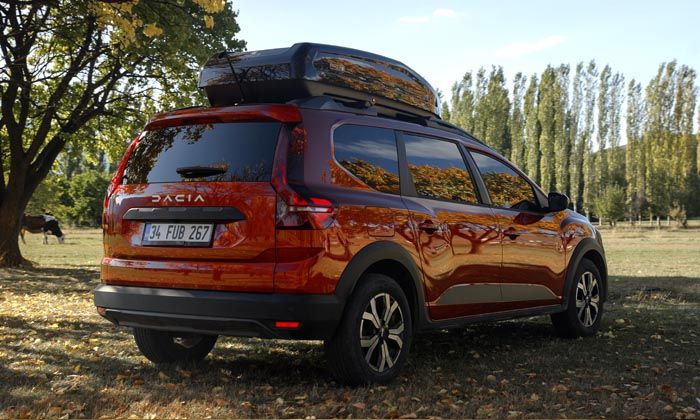 ‘Hepsi bir araba’ Dacia Jogger Türkiye’de
