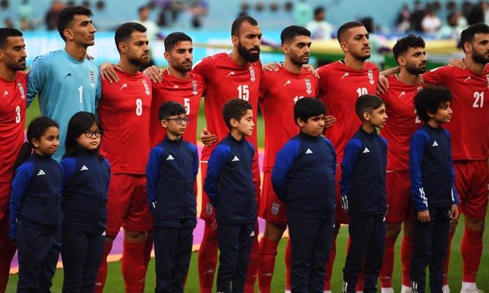İran Milli Futbol Takımı, İngiltere maçı öncesi milli marşı söylemedi