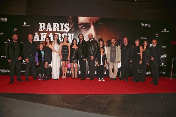 Barış Akarsu Merhaba filminin galası yapıldı