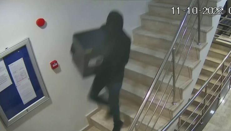 Kadıköy’de ünlü modacıya 4 milyonluk hırsızlık şoku